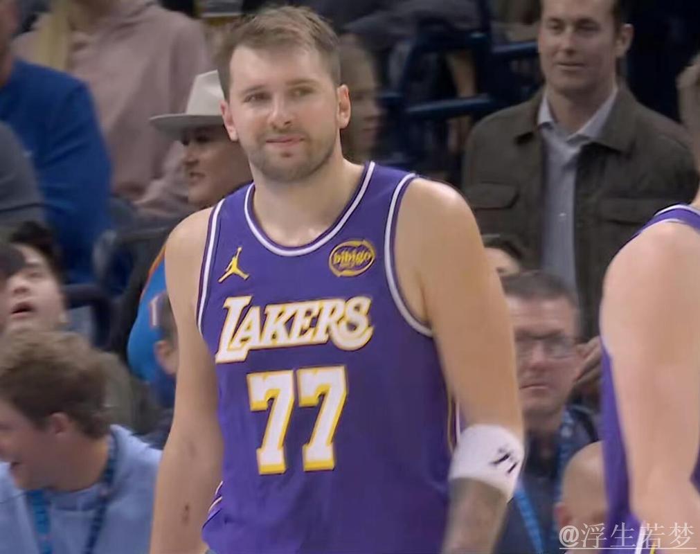 东契奇准三双难救主 湖人力克灰熊 东契奇准三双难救主 湖人力克灰熊