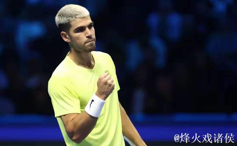 阿尔卡拉斯2-1逆转弗里茨 取得总决赛小组赛两连胜